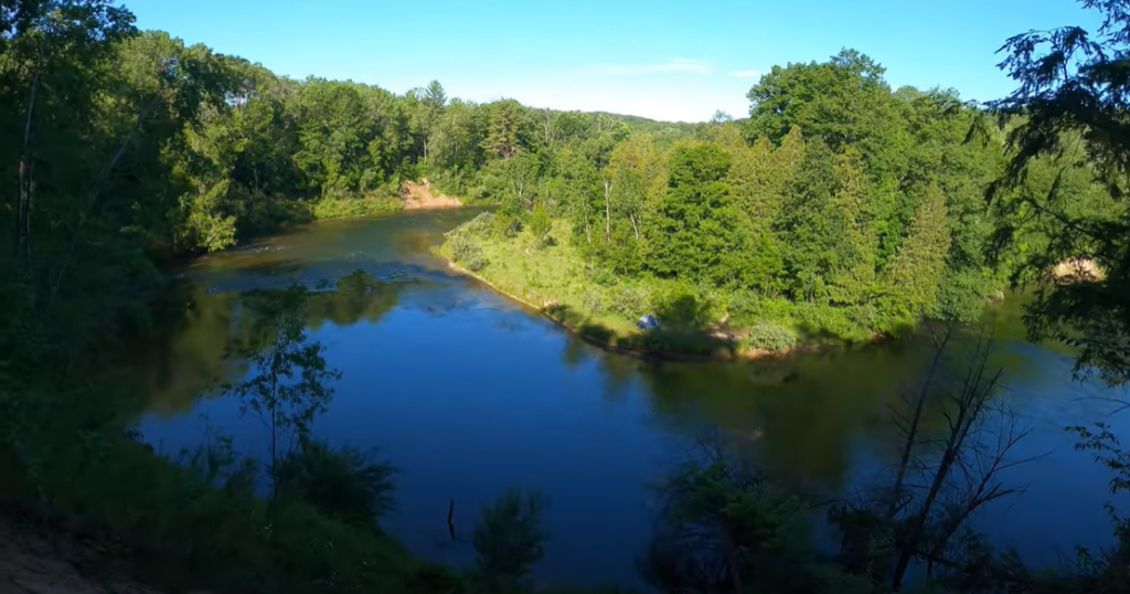 How long is the Manistee River trail loop?