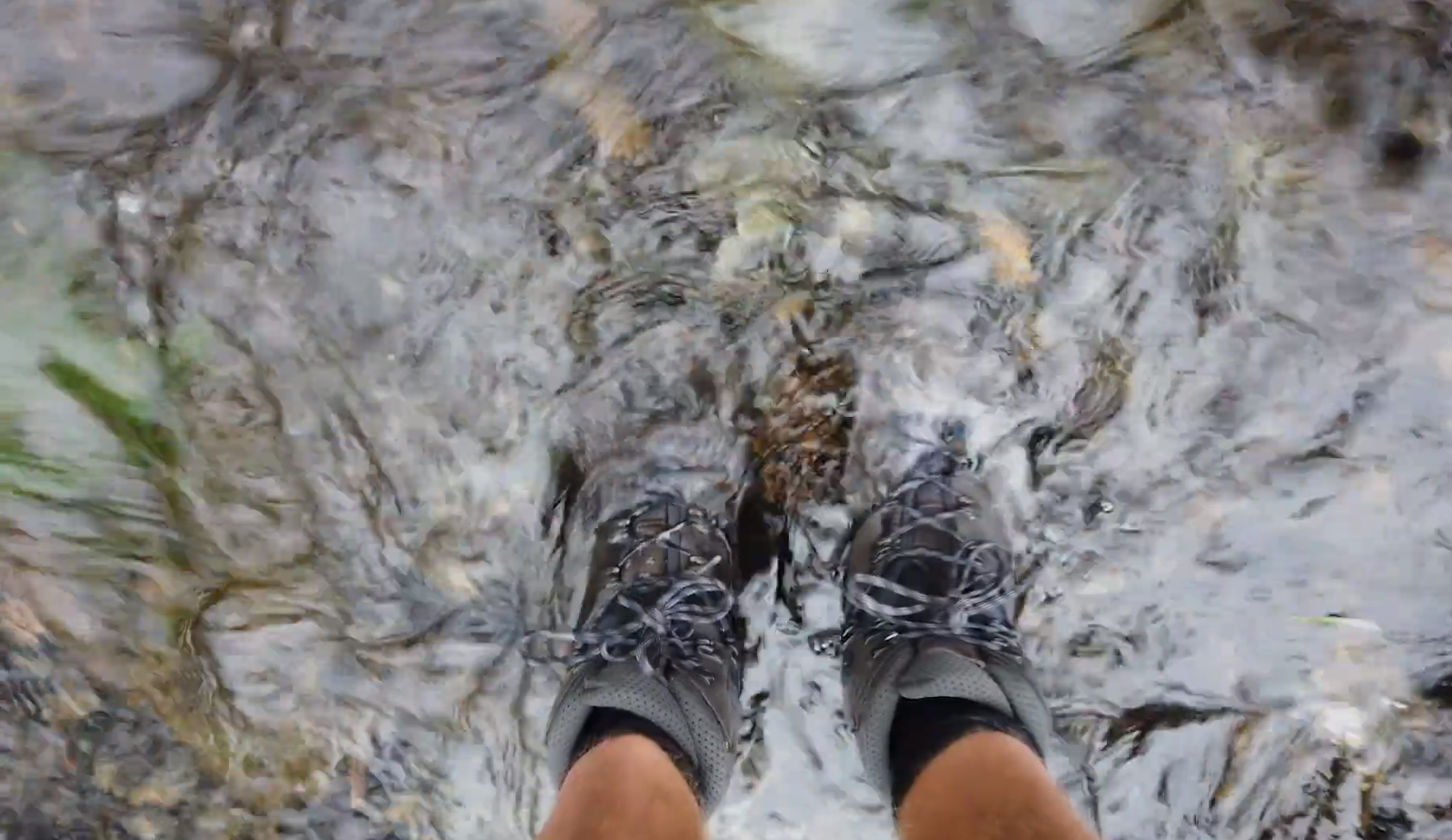 Why Do Your Hands Swell When Hiking?